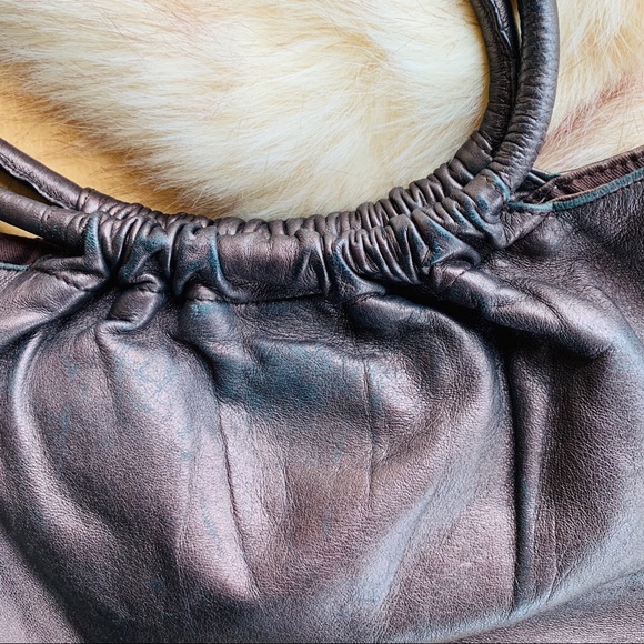 Armani Exchange leather shoulder bag, bow front - Picture 3 of 8